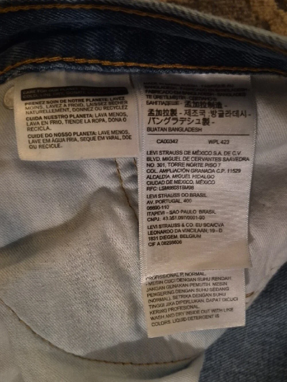 Levi's Men's Light Blue Relaxed Jeans W38×L29